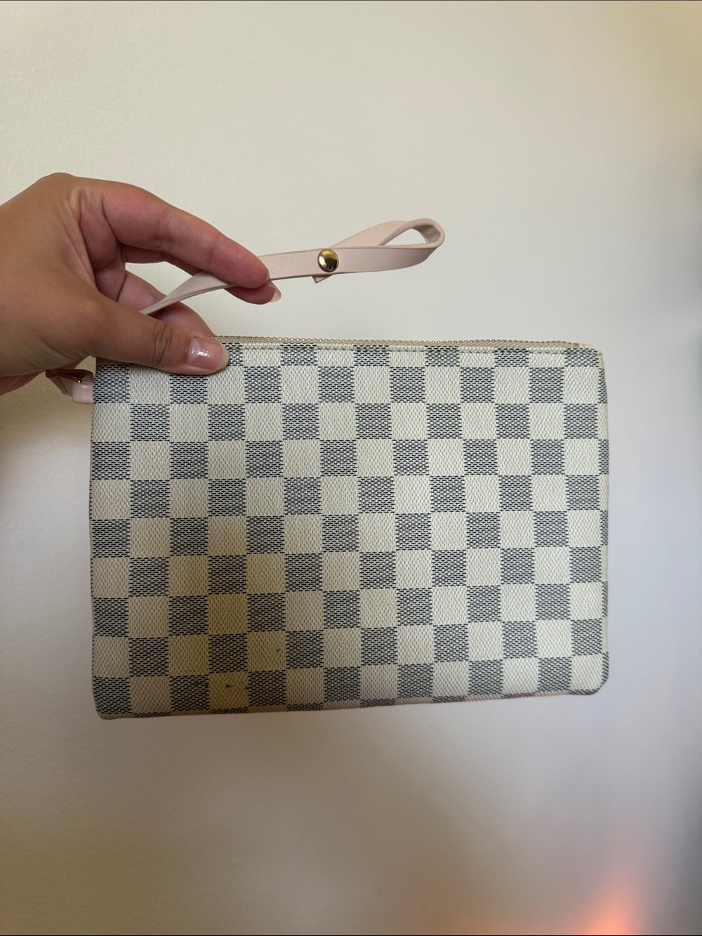 Checkerboard Wristlet Clutch in Ivory and Light Gray